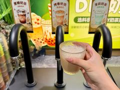 -金滏山·烤肉海鲜火锅自助(襄阳万达店)