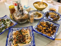 油爆小河虾-邱记私房菜·十八年本地菜