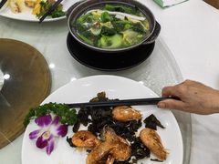 -口衣记鸡饭店