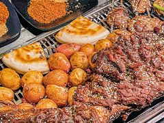 -呼吉牧蒙古烤肉·烧烤·小龙虾