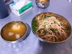 -正宗杨记普洱酸醋米线(总店)