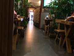 大堂-万记麻辣烫国展总店
