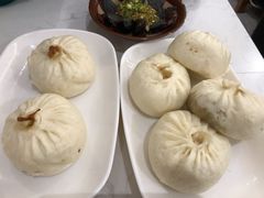 七品酱肉包-李与白包子铺(桐梓林店)