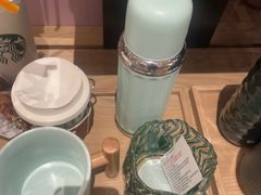 -星巴克臻选(莘庄仲盛店)