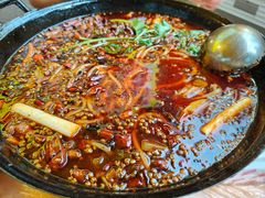 -鸿顺老铁锅美蛙鱼府(解放碑店)