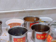 -越南仔正宗越南卷粉