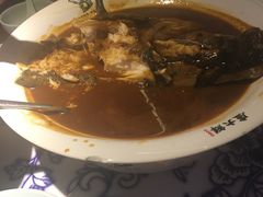 -卢大鲜鱼头捞饭(美利广场店)