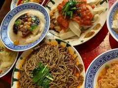 -蓝田九大碗民俗食府(蓝田店)