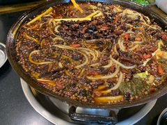 -鸿顺老铁锅美蛙鱼府(解放碑店)
