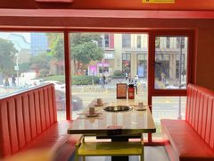 -何师傅美蛙鱼头(汉街店)