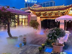 -云南荟·湖畔领宴(领事馆店)