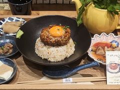 -啢啢茶寮(芳华横街店)