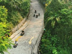 -圣淘沙天际线斜坡滑车