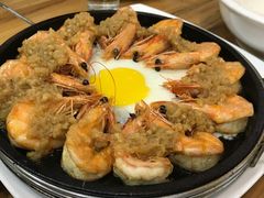铁板蒜香海虾-地方名吃海鲜大馅蒸饺(北戴河店)