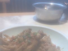-绿草地·湘菜(酃湖师院店)
