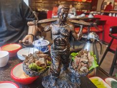 -醉董牛川派鲜肉自选火锅(烟台店)