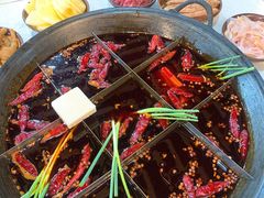 -正贰捌经重庆老火锅(建设路店)