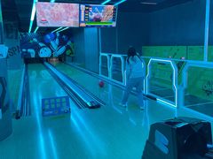 -世代星球·保龄球·镭战真人CS·团建(杨浦店)