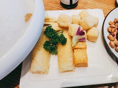 -尚海豆捞(乐虹坊店)