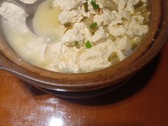 -魏铭鱼头捞饭(晋阳路店)