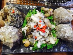 -鑫釜山海鲜烧烤(鑫丰国际店)