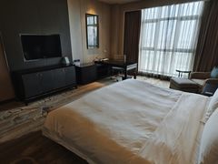 -天津京基皇冠假日酒店