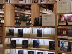 -覔书店(壹方城店)