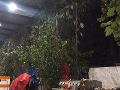 -蚝哥花姐湛江烤生蚝(美丽湾市场店)