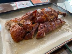 招牌明炉烧鸭-皇后餐厅-煲仔·小菜·打边炉(古北店)