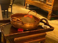 黑松露富贵鸡-湖滨28中餐厅·西湖宴·杭州君悦酒店