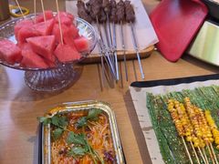 -三顾烤庐·烤鱼·烧烤·龙虾(奉贤店)