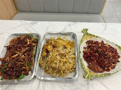 -江城燕子大排档(江汉路步行街店)