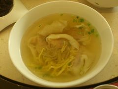 虾仁馄饨-鼎泰丰(渔阳店)