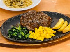 黑椒汉堡-萨莉亚意式餐厅(鸿大广场店)