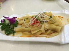 凉拌甘蔗苗-蜜桃餐厅(朝阳大悦城店)