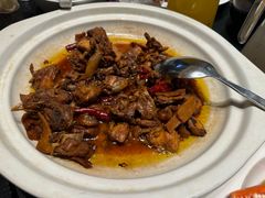 -忆江南·临江鱼馆