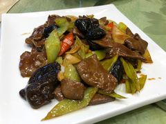 -海岛渔村大酒店(云霄路店)