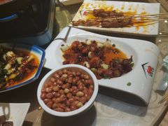 -霄汉牛三鲜湖北砂锅菜(万松园2店)