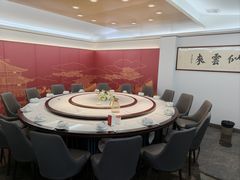 -芳林嫂 湖边边巧媳妇渔家菜馆