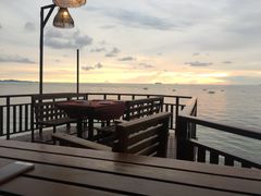 -卷心菜和避孕套餐厅(Pattaya)