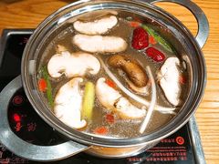 菌汤锅-德香苑脆皮烤鸭·经典(爱融荟城店)