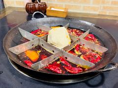 -彭三老火锅(枣子岚垭正街店)