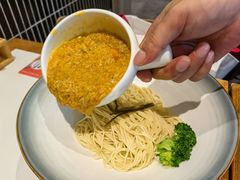 -馋三尺蟹粉小笼(人民广场店)