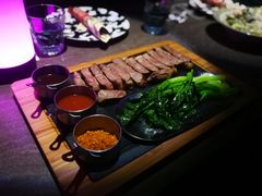 慢烤澳洲谷饲牛排300g-陌上花儿·音乐西餐吧(和平店)