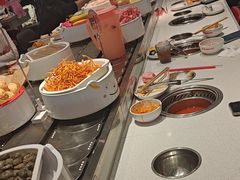 -龍歌自助小火锅(芝罘万达店)