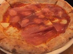 水牛芝士帕玛火腿披萨-La Tavernetta(Bar à Vin)(乌鲁木齐路店)