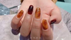 -花系美·美甲美睫精品店