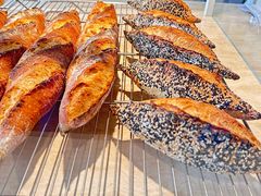 -VERIE BAKEHOUSE
