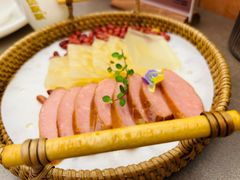 -锅飘飘·东北铁锅炖(雨花客厅店)