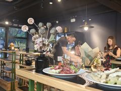 -鹿鸣山草本茶香火锅(园西路店)